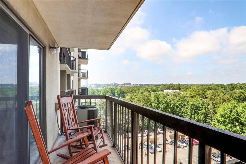 Atlanta, GA 30328,795 Hammond DR #1012