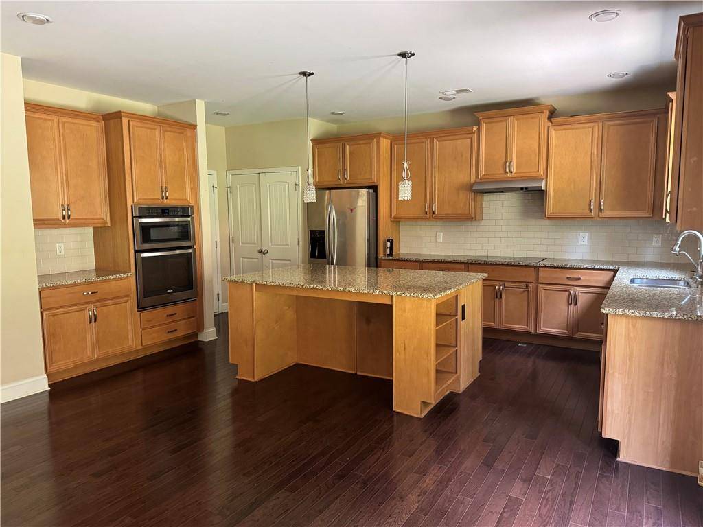 Suwanee, GA 30024,5825 Pennant LN