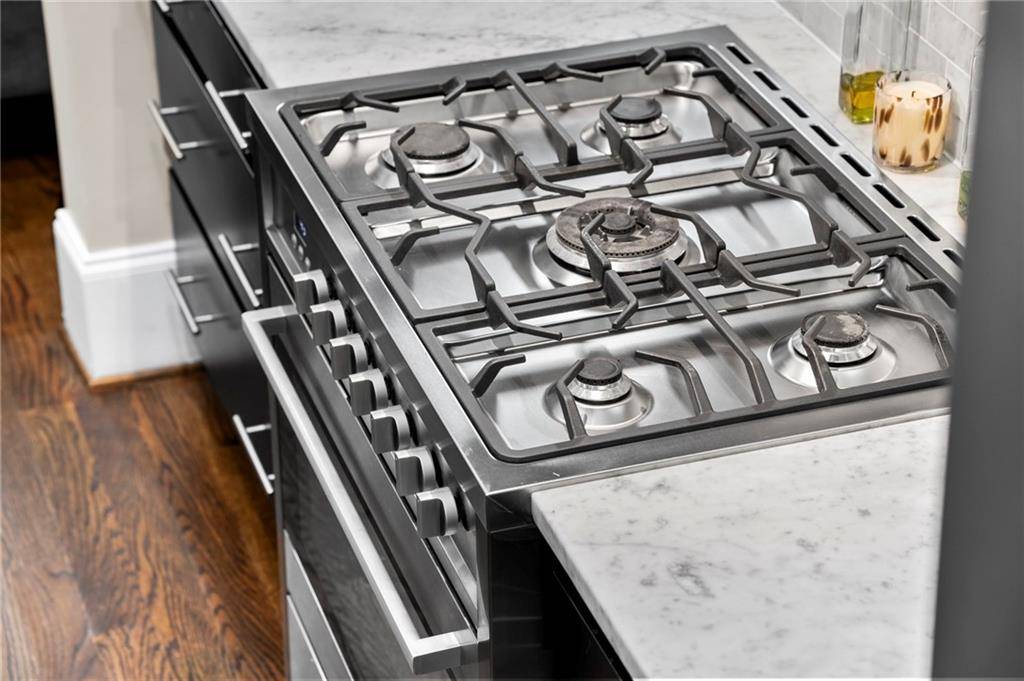 Atlanta, GA 30312,328 Brownstones CIR