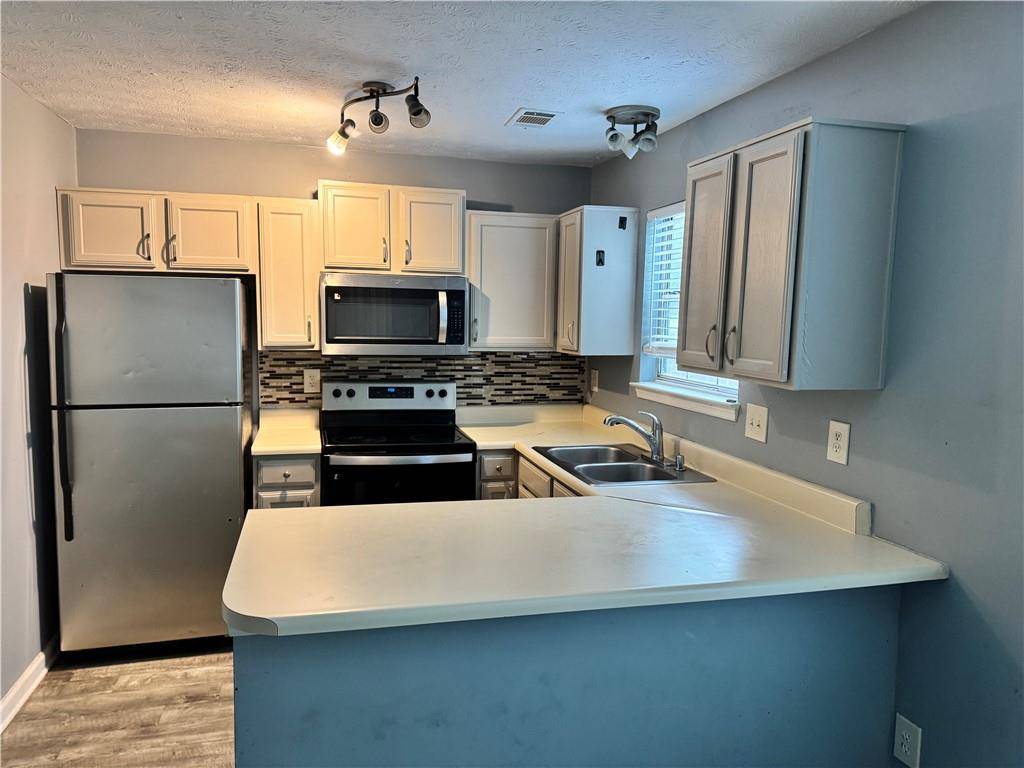 Norcross, GA 30093,1043 Rock Creek LN