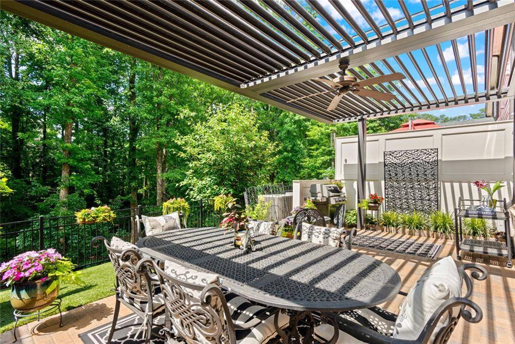 Roswell, GA 30075,4486 Huffman Drive DR NE