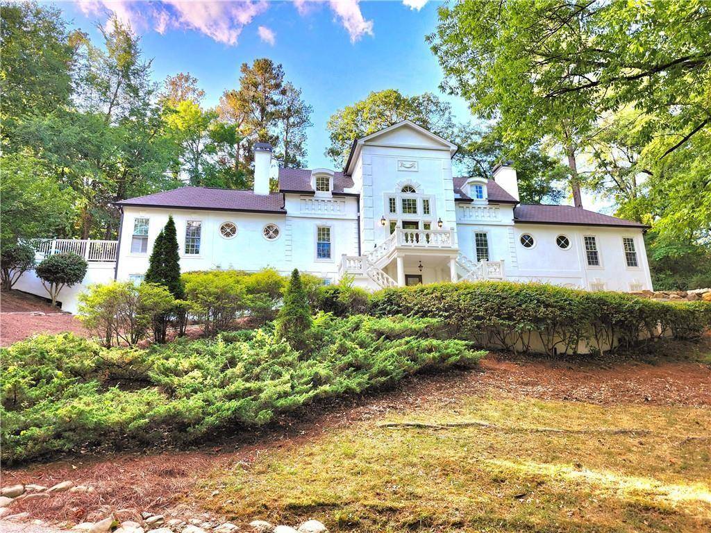 Sandy Springs, GA 30327,5125 Powers Ferry RD