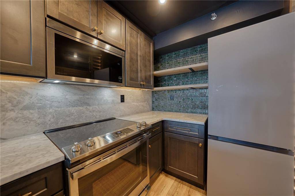 Atlanta, GA 30305,2870 Pharr Court South NW #2402
