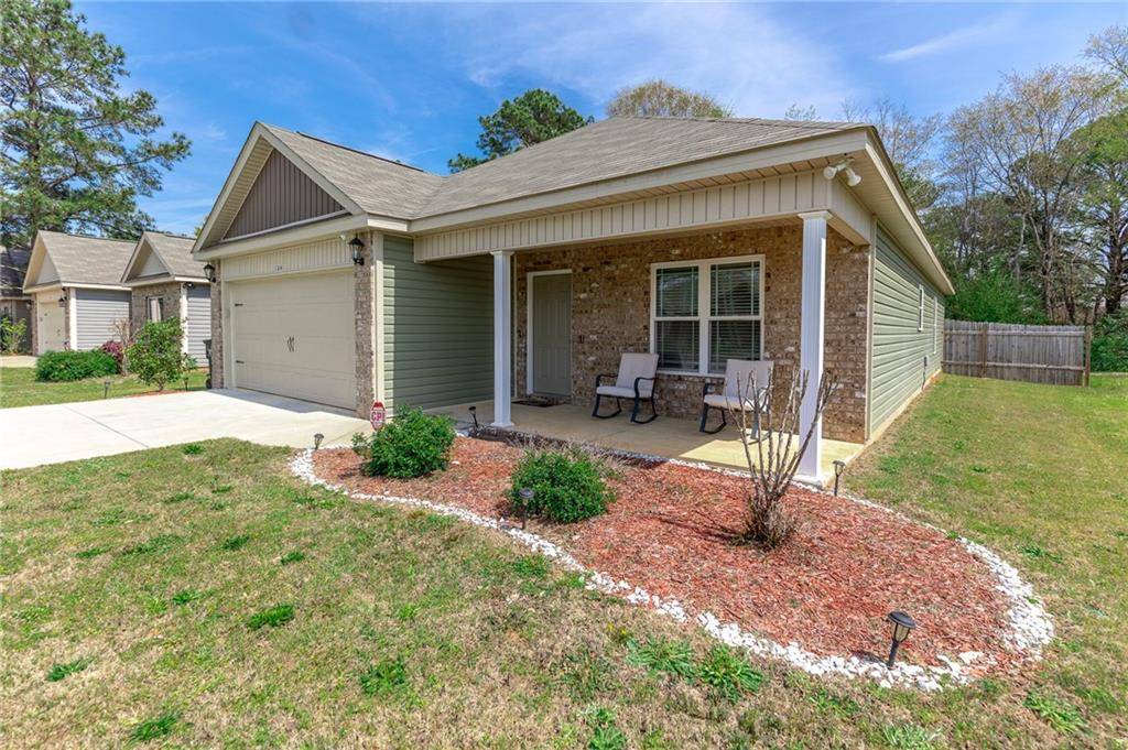 Warner Robins, GA 31093,104 Hughes DR