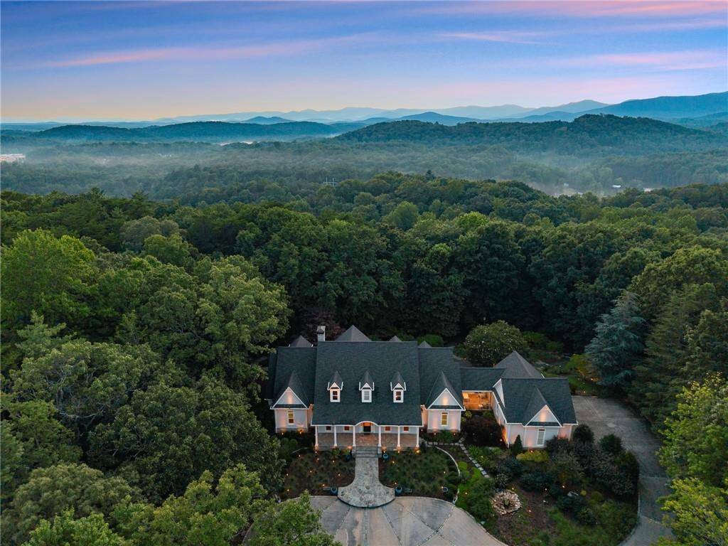 Dahlonega, GA 30533,77 Old River RD