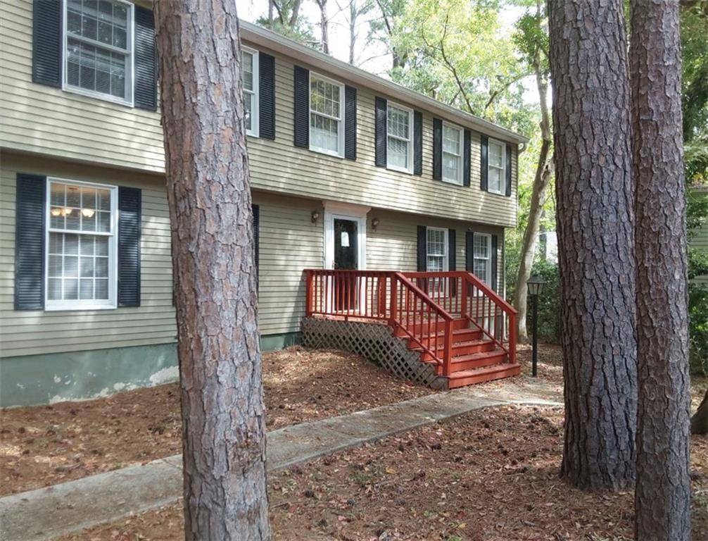 Peachtree City, GA 30269,110 Paddock TRL