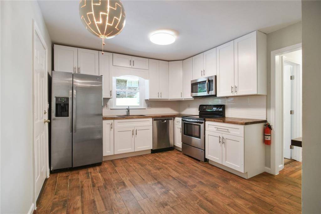 Decatur, GA 30032,2897 White Oak DR