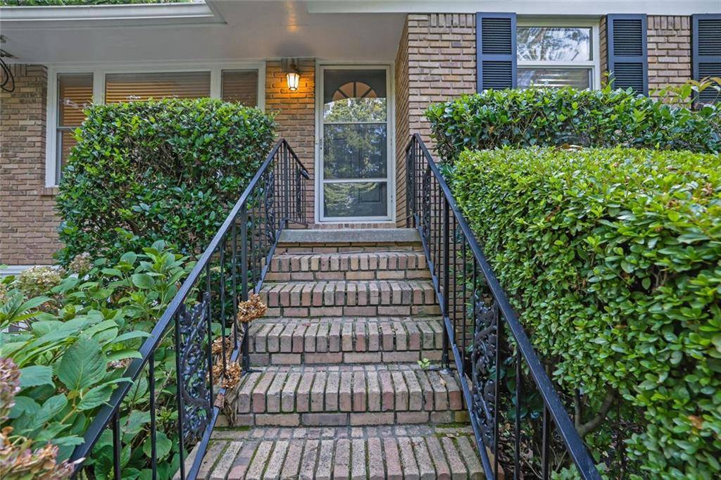 Atlanta, GA 30345,2286 Capehart CIR NE