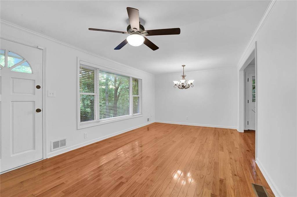 Atlanta, GA 30345,2286 Capehart CIR NE