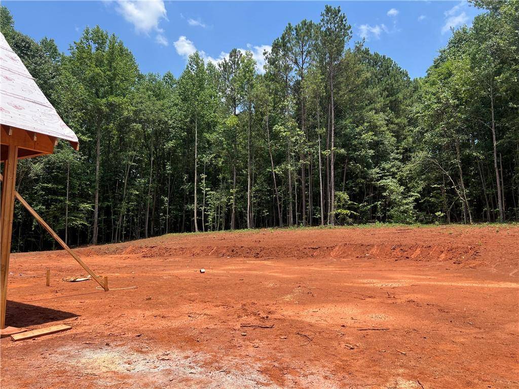 Pendergrass, GA 30567,702 Primrose LN