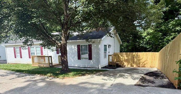 Atlanta, GA 30310,1090 Coleman ST SW