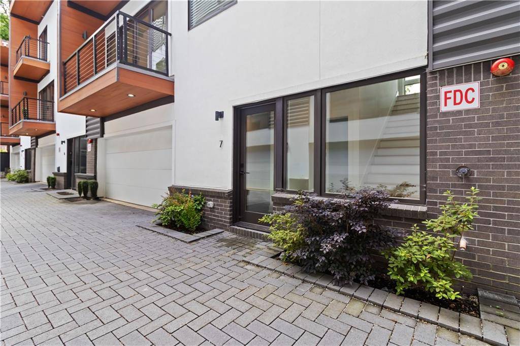 Atlanta, GA 30312,367 Parkway DR NE #7