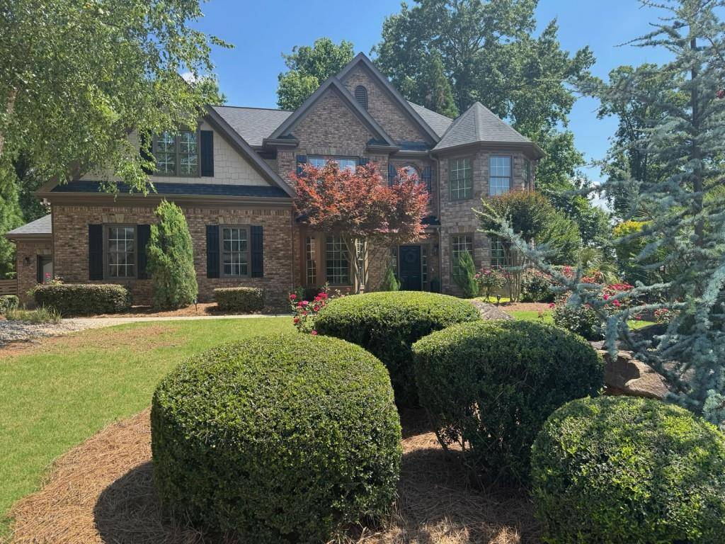 Suwanee, GA 30024,5885 Trailwood CT