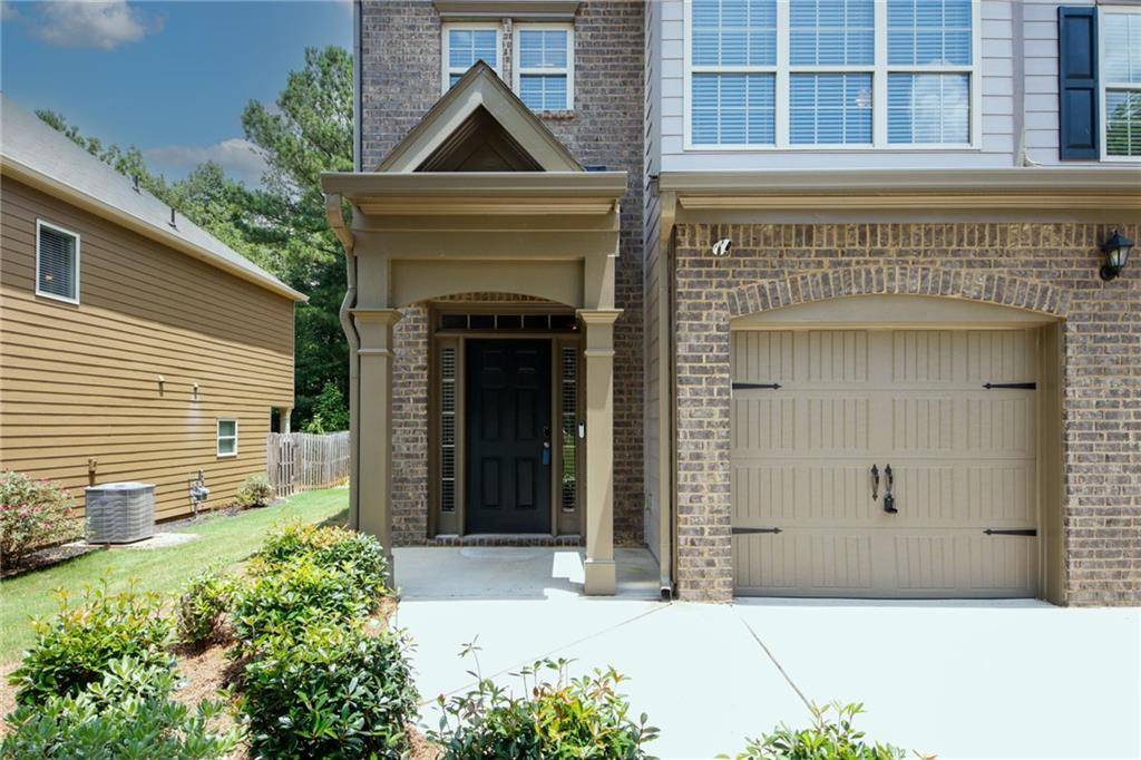 Newnan, GA 30263,14 Huron ST