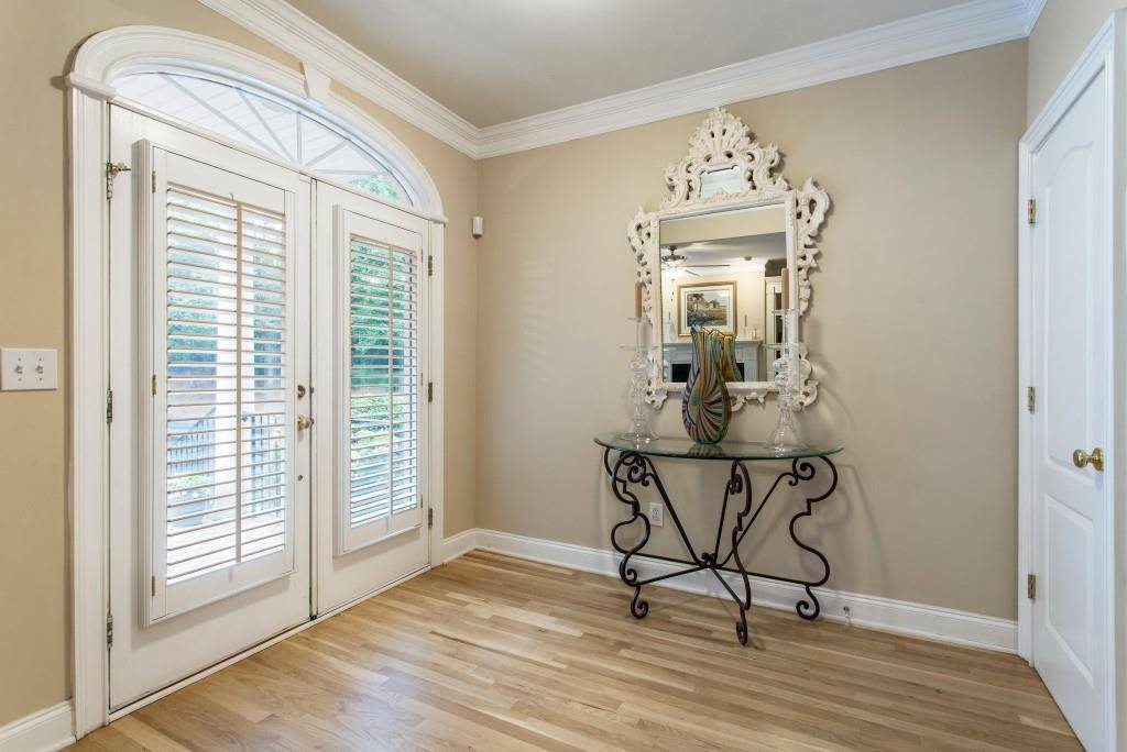 Brookhaven, GA 30319,2584 Oglethorpe CIR NE