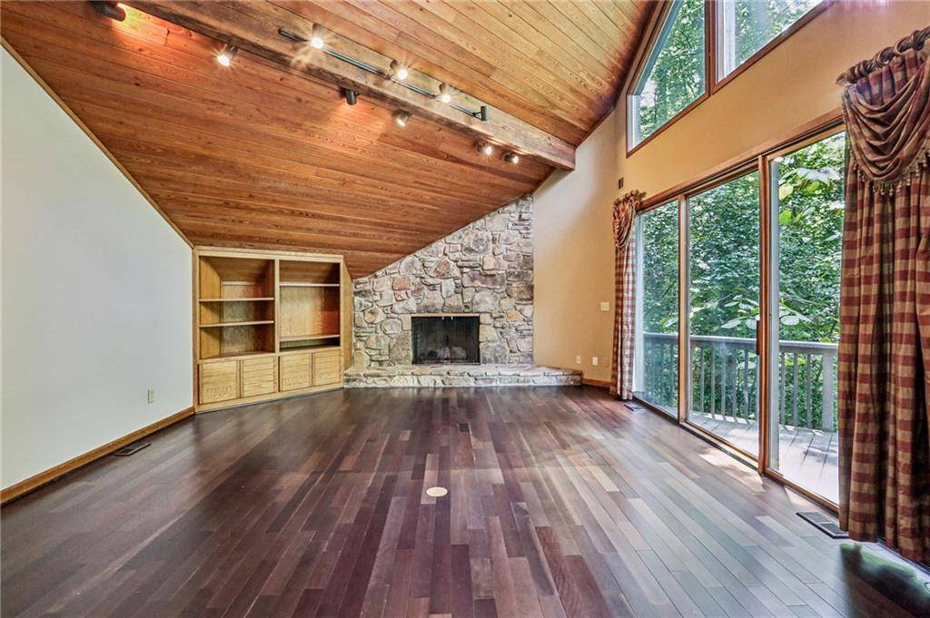 Marietta, GA 30067,562 Pine Valley RD SE