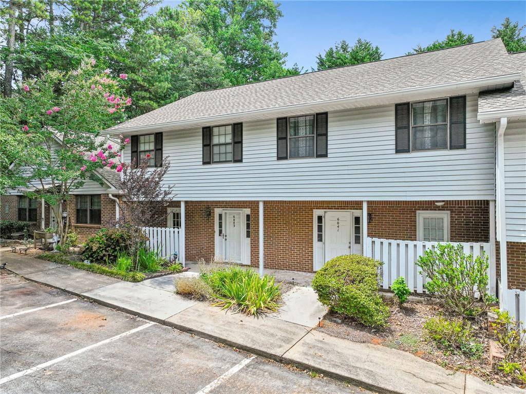Norcross, GA 30093,6043 Wintergreen RD