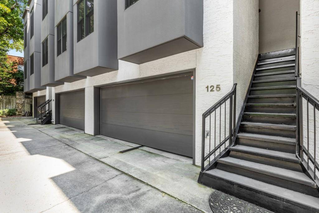 Atlanta, GA 30306,675 Greenwood AVE #125