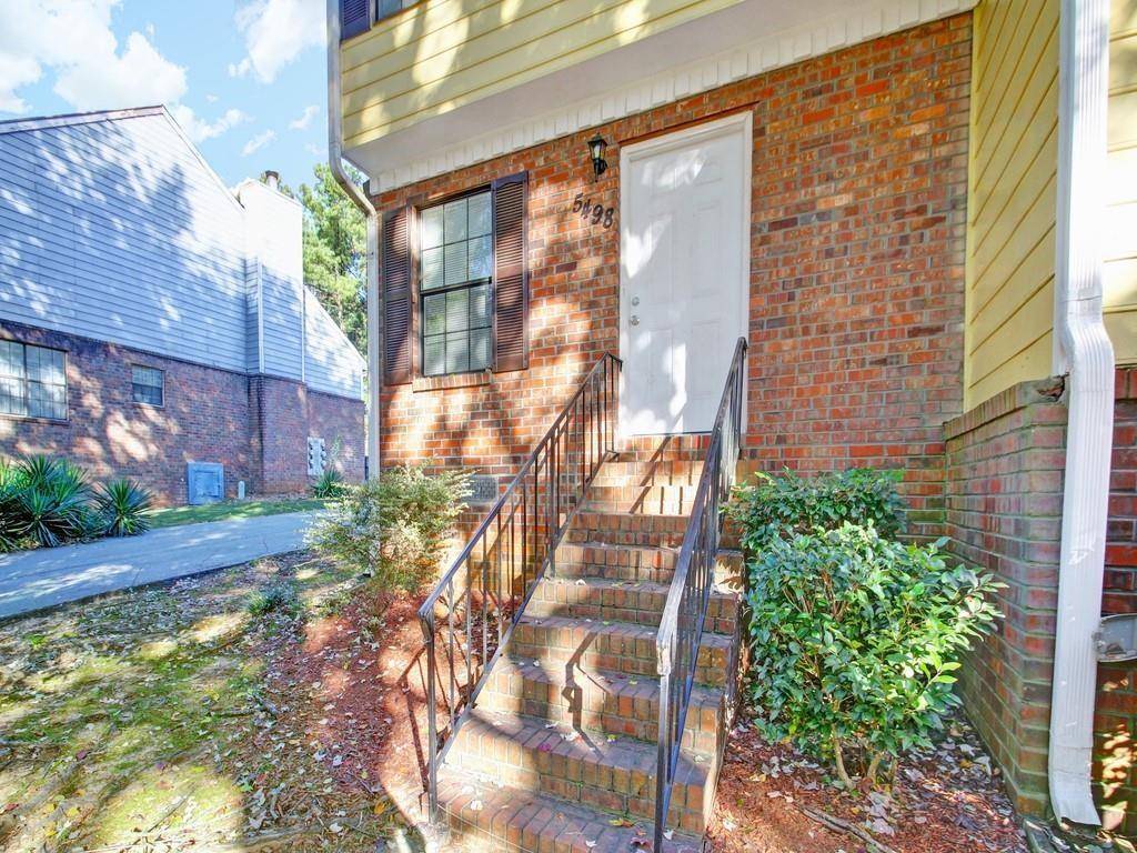 Atlanta, GA 30349,5498 Park PL S