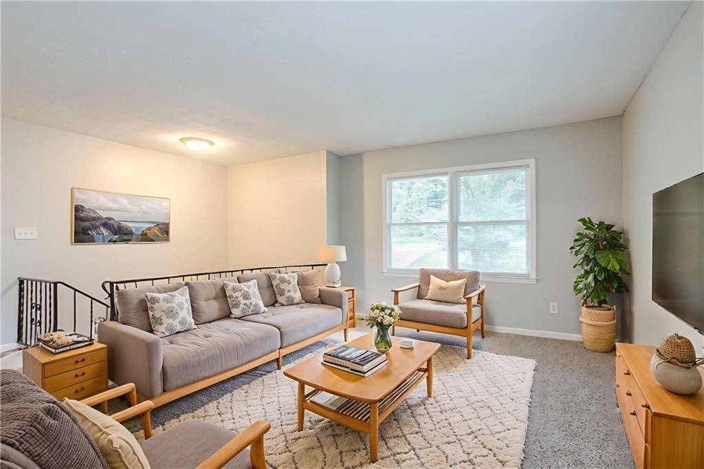 Decatur, GA 30035,1966 Snapfinger RD