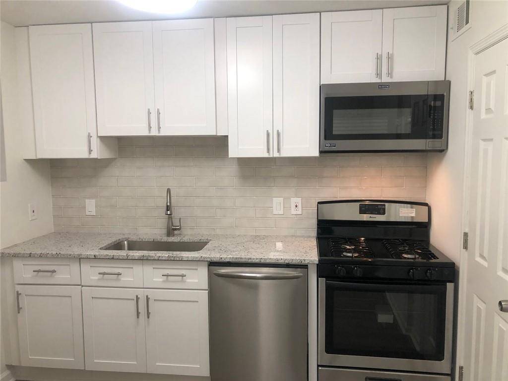 Smyrna, GA 30080,1448 Springleaf Circle Southeast CIR SE