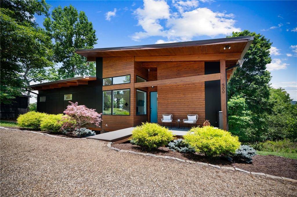 Young Harris, GA 30582,500 Brannon RDG