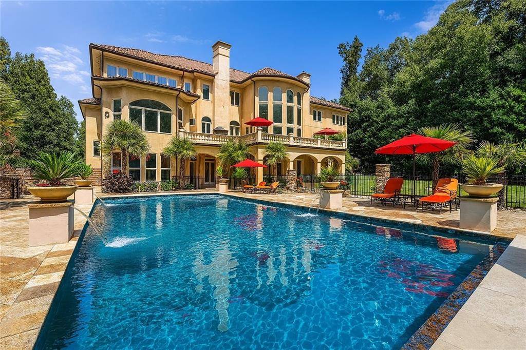 Sandy Springs, GA 30328,720 Heards Ferry RD
