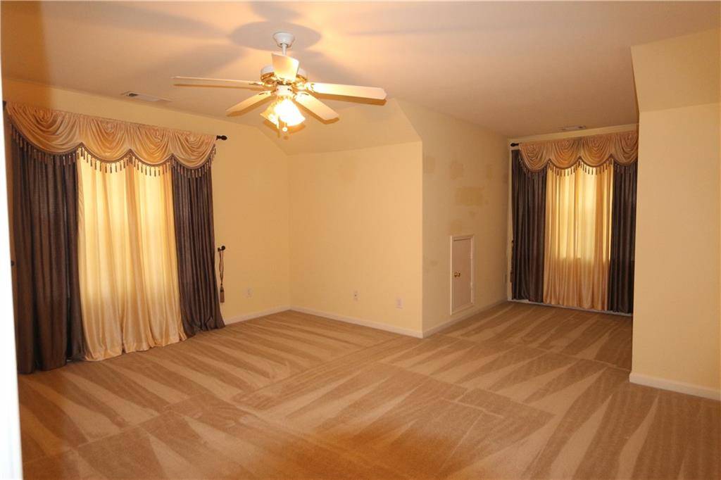 Lawrenceville, GA 30043,1594 Hampton Hollow TRL