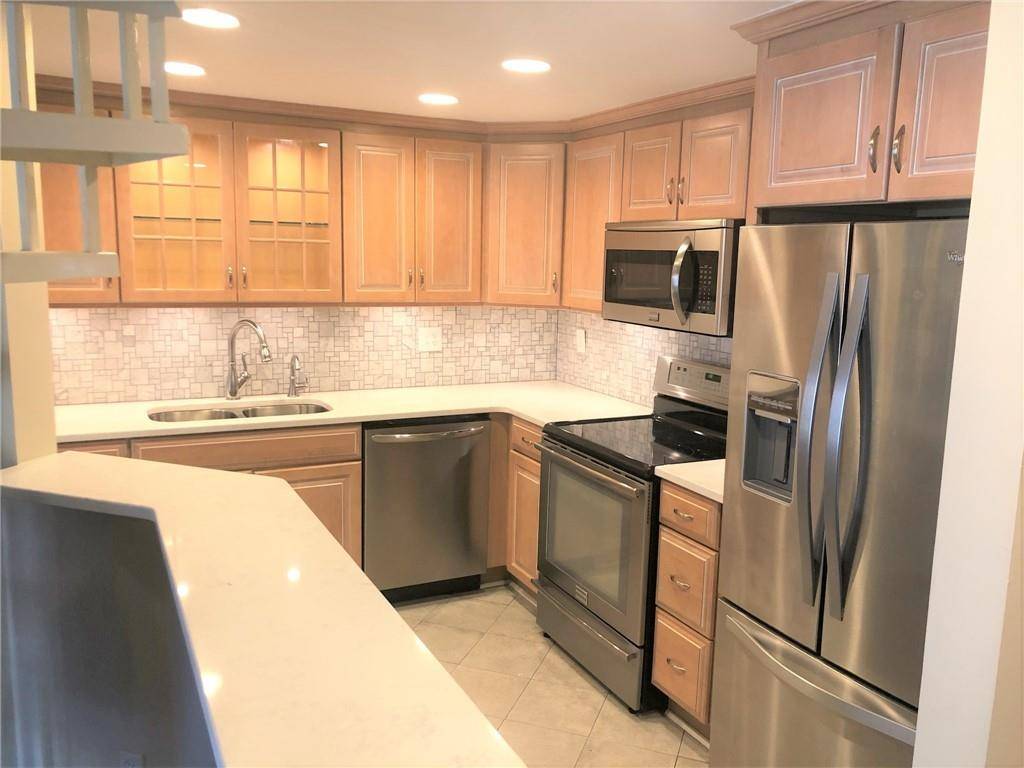 Atlanta, GA 30309,1130 Piedmont AVE NE #404
