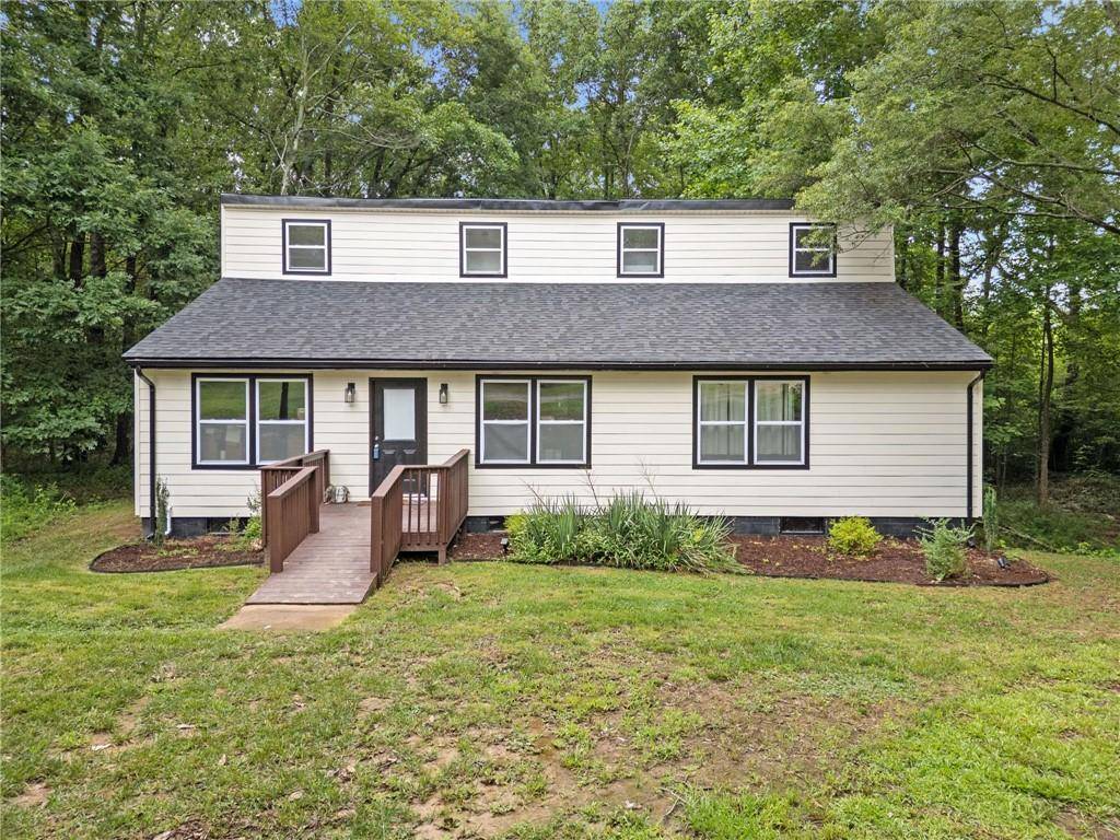 Temple, GA 30179,172 White Rose LN