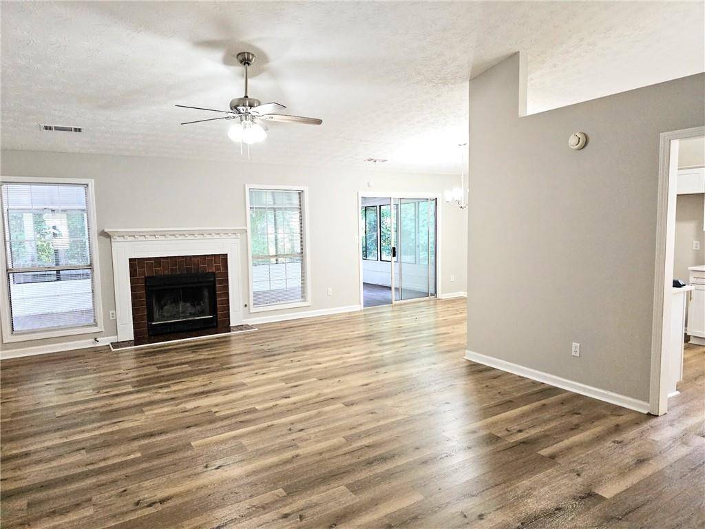 Decatur, GA 30034,4093 Chapel Mill BND