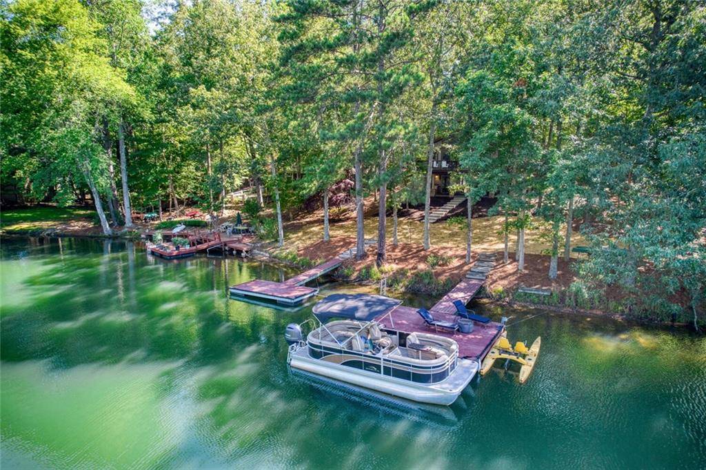 Waleska, GA 30183,225 Lakeview CIR