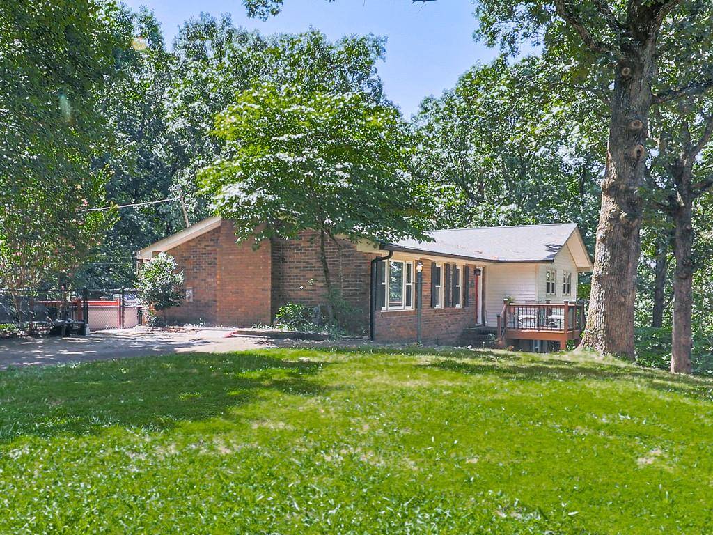 Woodstock, GA 30188,132 Little Brook DR