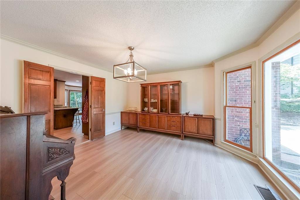 Marietta, GA 30066,2402 Woodbridge DR
