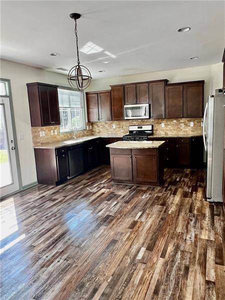 Powder Springs, GA 30127,2499 Sinclair TRCE