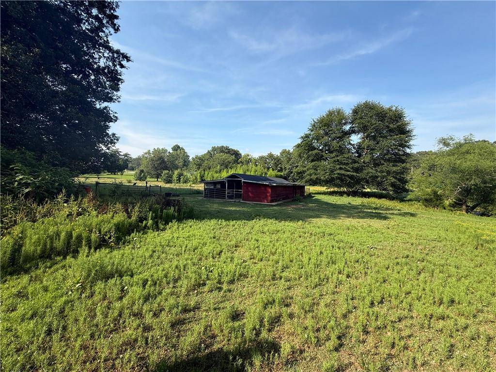 Jefferson, GA 30549,214 Orrs School RD