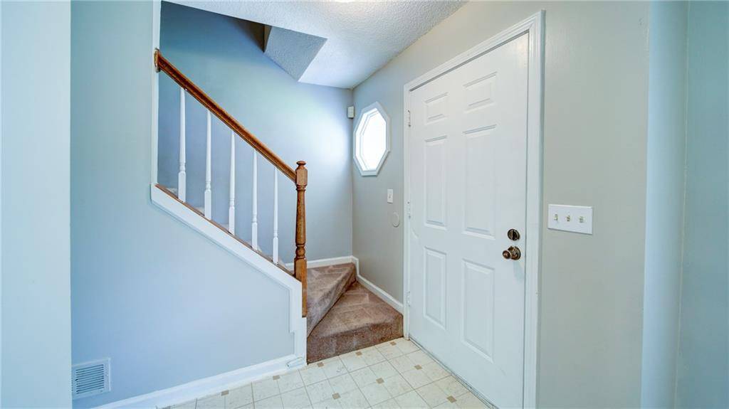 Marietta, GA 30008,2161 Denson LN SW