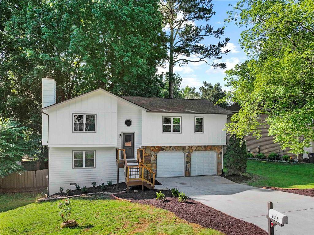 Lawrenceville, GA 30044,975 Memory LN