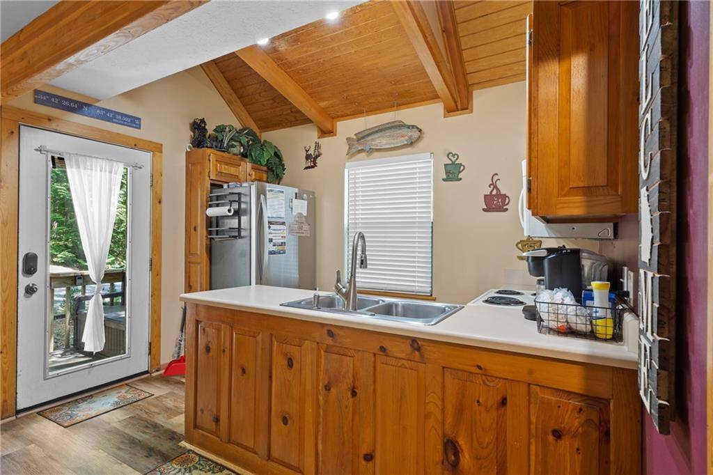 Helen, GA 30545,152 Vienna Ring