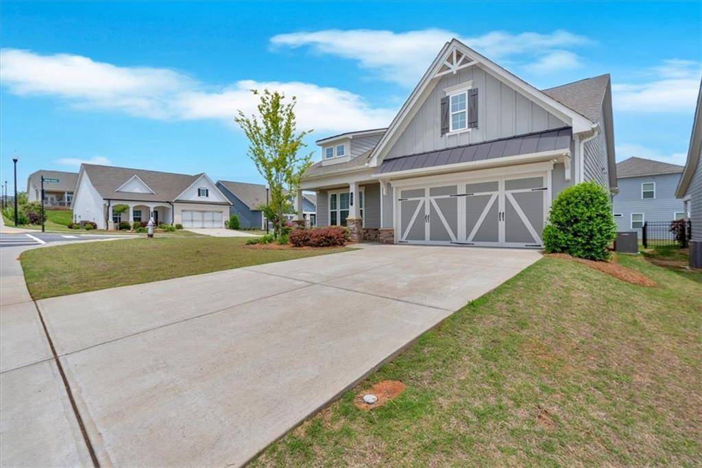 Canton, GA 30114,427 BLUFFS VIEW LN