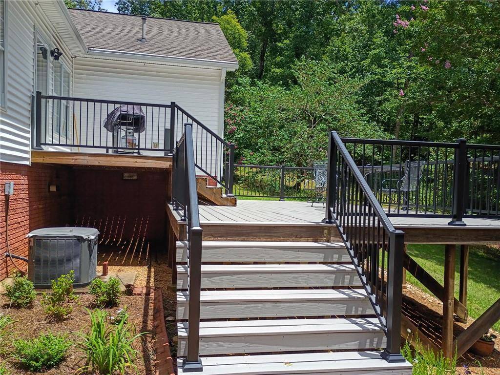 Douglasville, GA 30135,5755 Dorsett Shoals RD