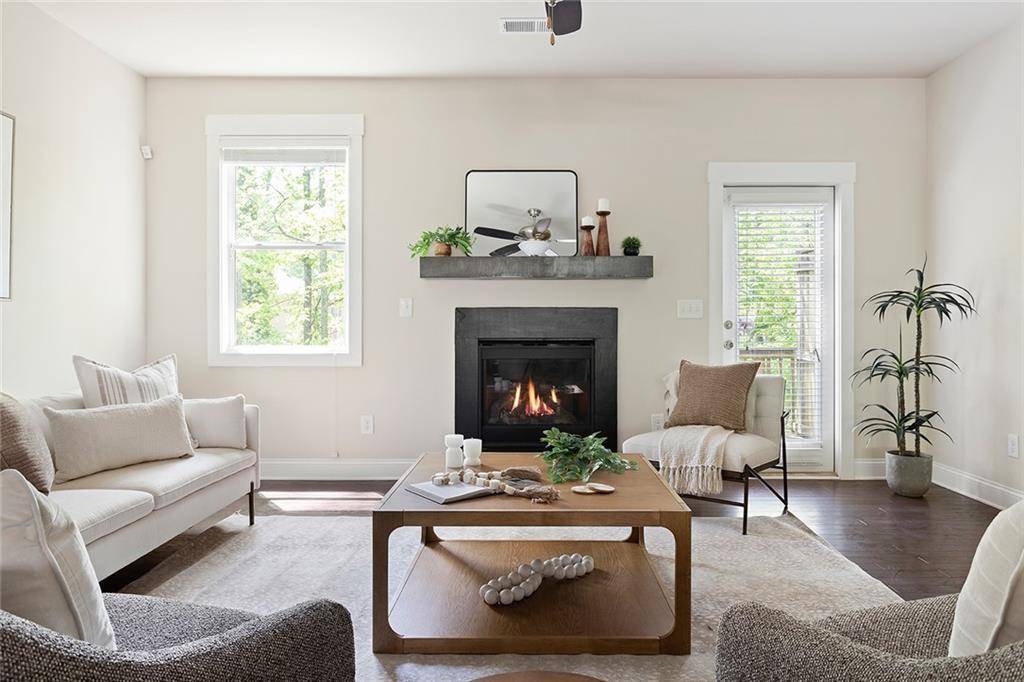 Decatur, GA 30032,2813 White Oak LN