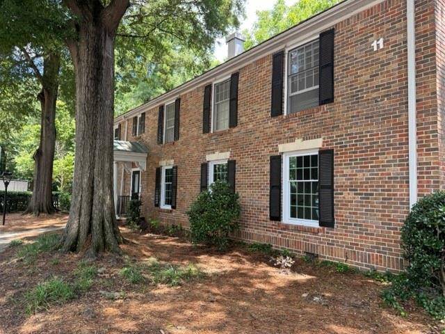 Atlanta, GA 30328,6700 Roswell RD #11B
