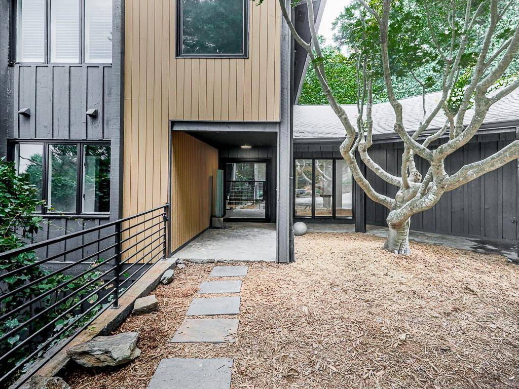 Atlanta, GA 30350,120 Huntcliff PT
