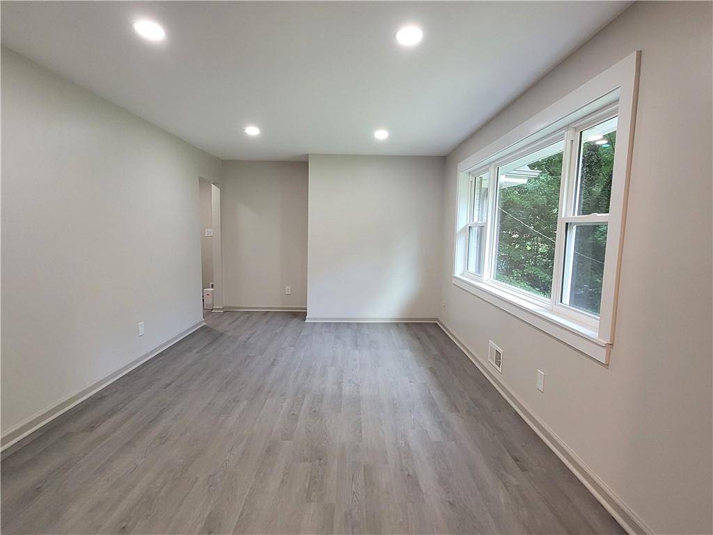 Decatur, GA 30032,2926 Monterey DR