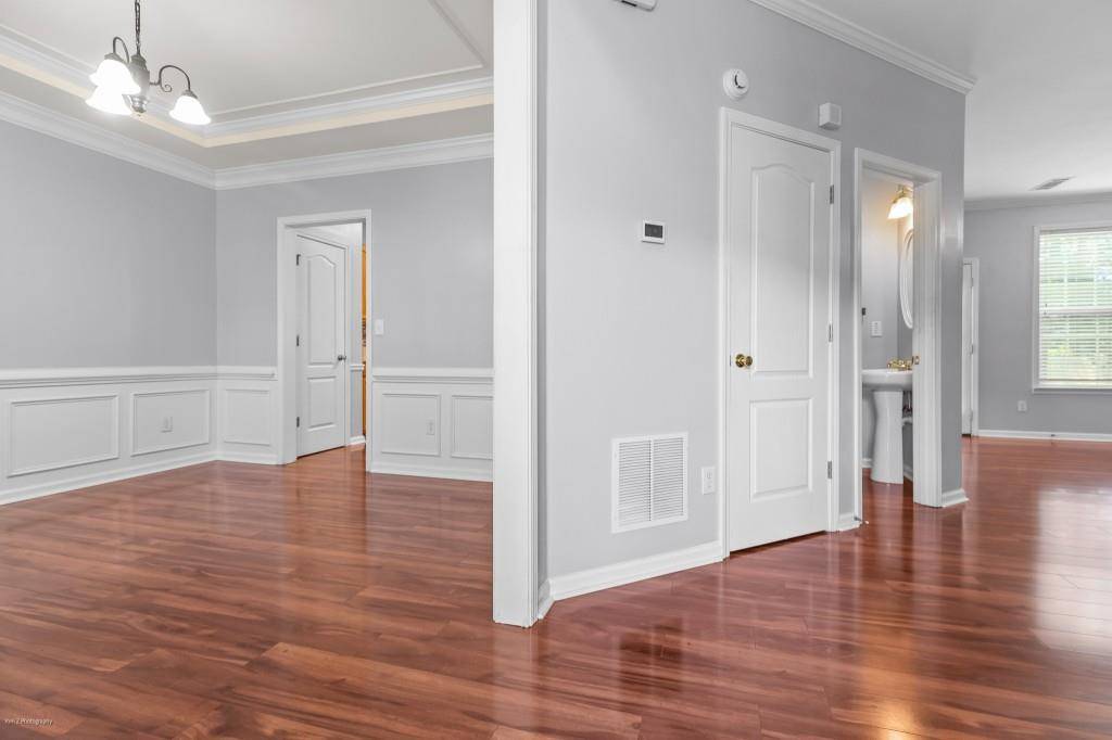 Snellville, GA 30078,2422 Temple View DR