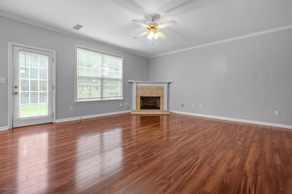 Snellville, GA 30078,2422 Temple View DR