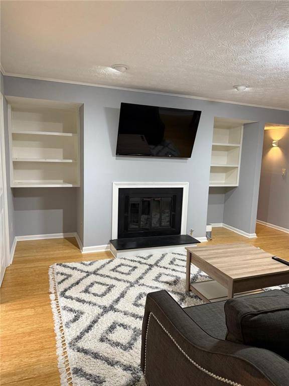 Atlanta, GA 30338,202 Dunbar DR