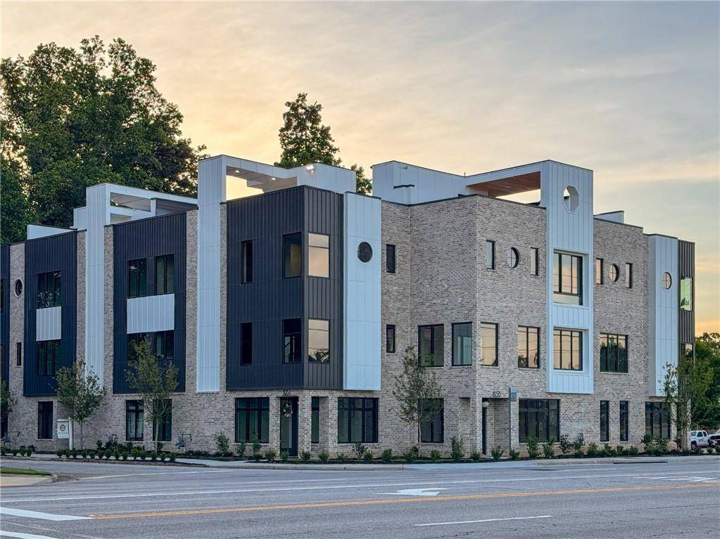 Chamblee, GA 30341,3960 Clairmont RD #2