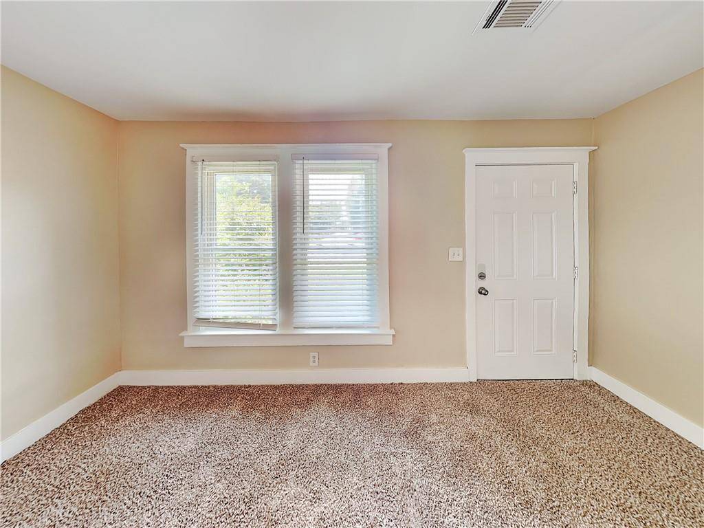 Atlanta, GA 30315,2497 Lakewood AVE SW